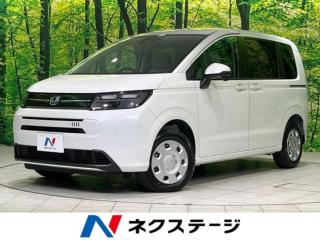 フリード e：HEVエアー 4WD 登録済未使用車