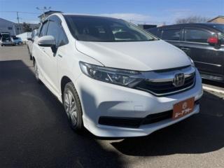 シャトル 1.5 ハイブリッド ホンダセンシング 4WD 禁煙車 Carrozzeriaナビ バックカメラ 衝突軽減ブレーキ 純正15アルミホイール レーダークルーズコントロール ETC プッシュスタート 電動