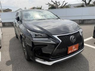 レクサスＮＸ 200t Fスポーツ 禁煙車 サンルーフ 純正ナビ 全周囲カメラ フルセグTV 温冷赤革シート 三眼LEDヘッドライト ETC ブラインドスポットモニター ヘッドアップディスプレイ ステアリングヒータ