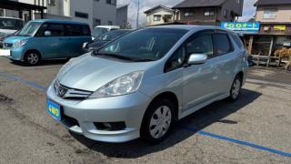 フィットシャトル 15X ファインライン 4WD