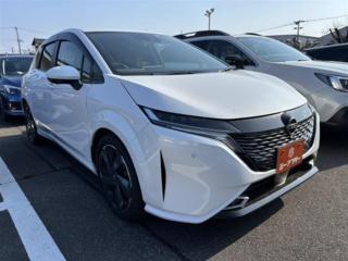 ノート 1．2 G レザーエディション ワンオーナー 禁煙車 BOSEサウンド メーカー9インチナビ フルセグTV 全周囲カメラ プロパイロット レーダークルーズコントロール アダクティブLEDヘッドライト 