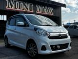 デイズ 660 X 4WD エマブレ アラウンドビューモニタ TRC オートAC アイドリングストップ プッシュEgスタート 14インチアルミ シートヒーター スマートキー