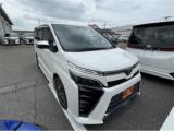 ヴォクシー 2．0 ZS 煌 ALPINE9インチナビ 7人乗り 地デジTV 両側パワースライドドア バックカメラ ETC LEDヘッドライト トヨタセーフティセンス クルーズコントロール