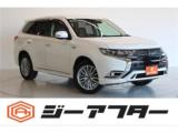 アウトランダーPHEV 2．4 G プラスパッケージ 4WD 1オーナー360°カメラ電動Rゲート運転支援