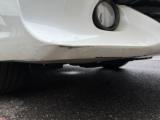 フロント下部にキズございます。