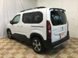 ☆　★　☆　★　　　納　得　の　内　外　装　仕　上　げ　済　み　車　　　☆　★　☆　★トラストでは外装の修理はもちろん、内装汚れやシートシミの除去、フロアマットの洗浄等行ってから販売しております！