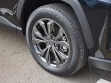 メーカーオプション１８インチアルミ（タイヤサイズ：２２５／６０Ｒ１８）