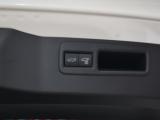 パワーバックドア
