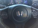 ステアリングスイッチ付きです♪ハンドルから手を離さずにオーディオ操作ができて安全で便利です♪