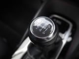 人気の6速MT車！操作性も良く、運転の楽しみを感じながらドライブを楽しんで頂けます♪