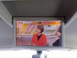 フリップダウンモニター♪大画面モニターで後席でもお楽しみいただけます♪小さなお子様にも大人気の装備です♪