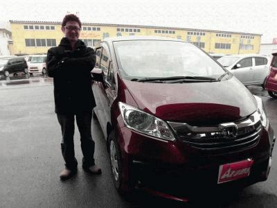 フリード G プレミアム 4WD